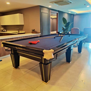 The Pool Apartment, Gold Crest Mall
